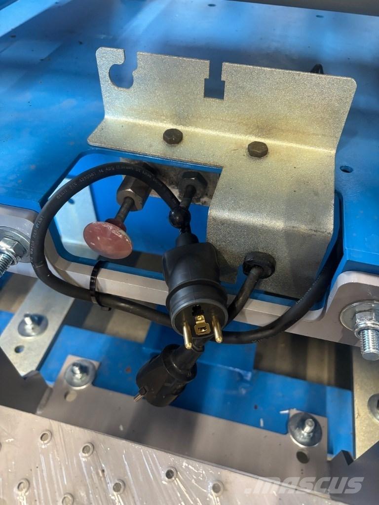 Genie GS 2646 Scheren-Arbeitsbühnen