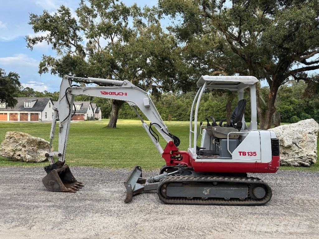 Takeuchi TB 135 Minibagger < 7t