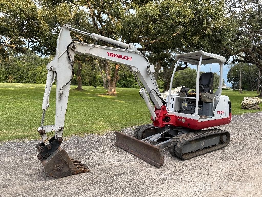Takeuchi TB 135 Minibagger < 7t