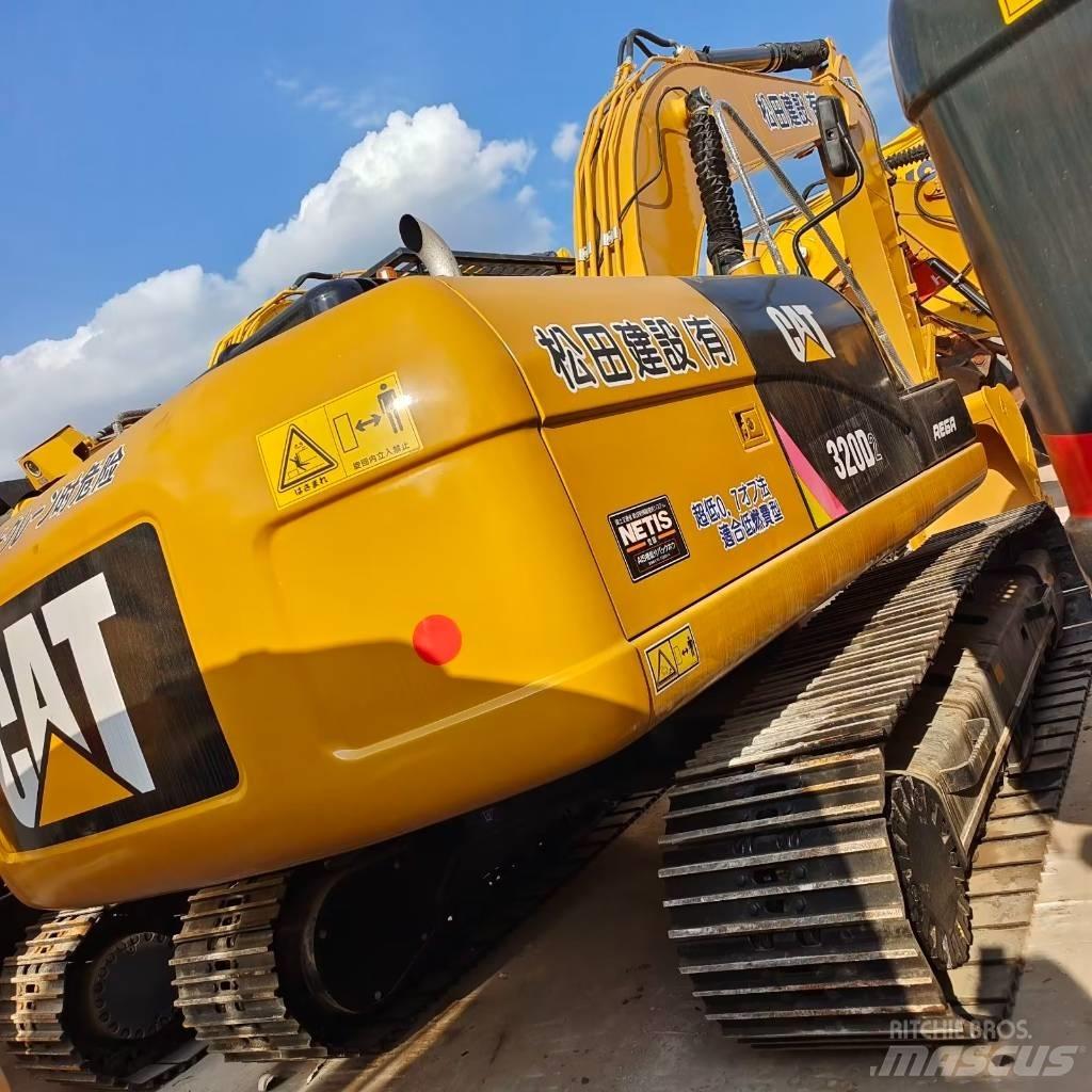 CAT 320 D Raupenbagger