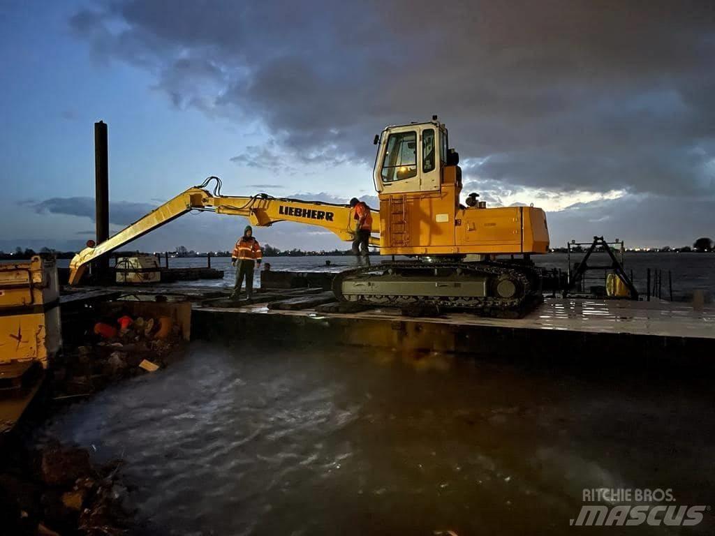 Liebherr E 922 Motoren und Getriebe