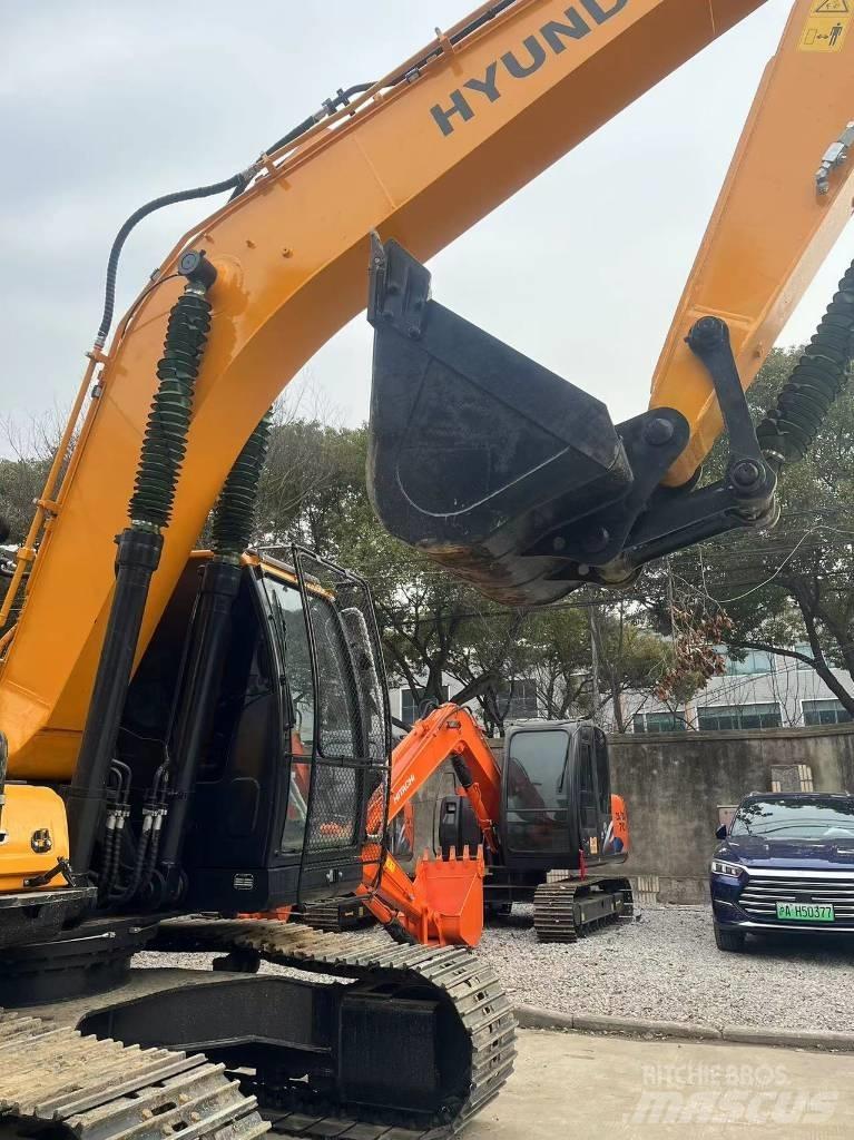 Hyundai R220-9S Mobilbagger