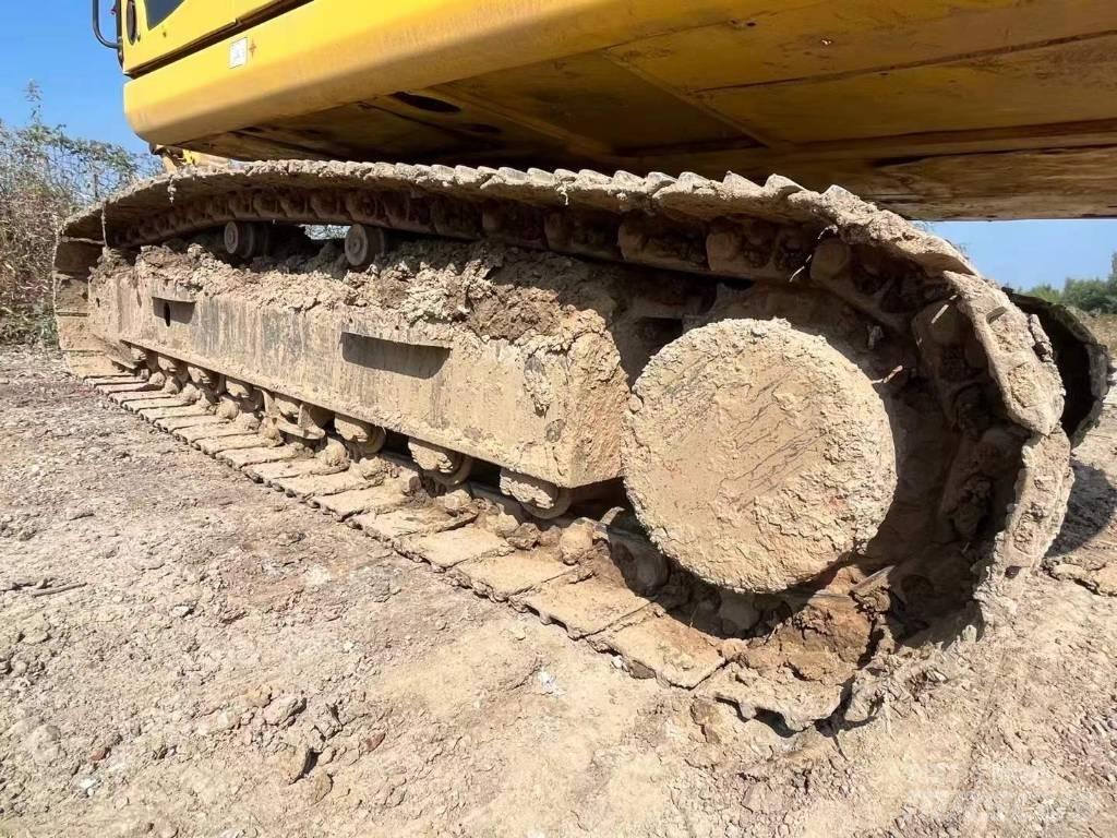 Komatsu PC 220 Raupenbagger