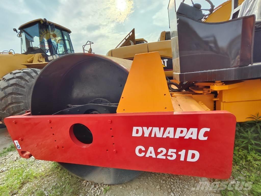 Dynapac CA 251 D Walzenzüge
