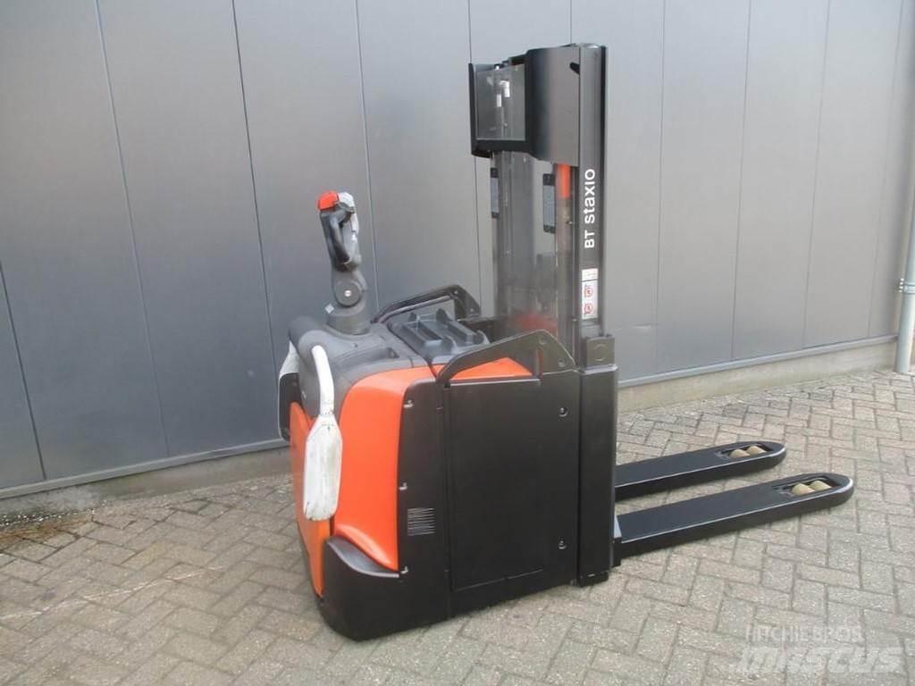 Toyota SPE 200D Deichselstapler