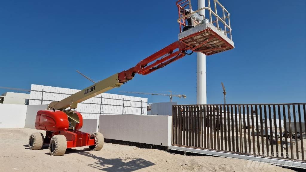 JLG 660SJ Teleskopbühnen