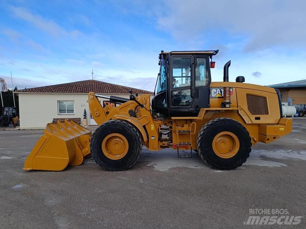 CAT 930M Radlader