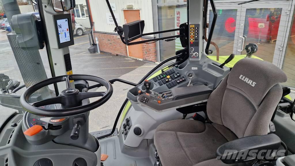 CLAAS Arion 650 Traktoren