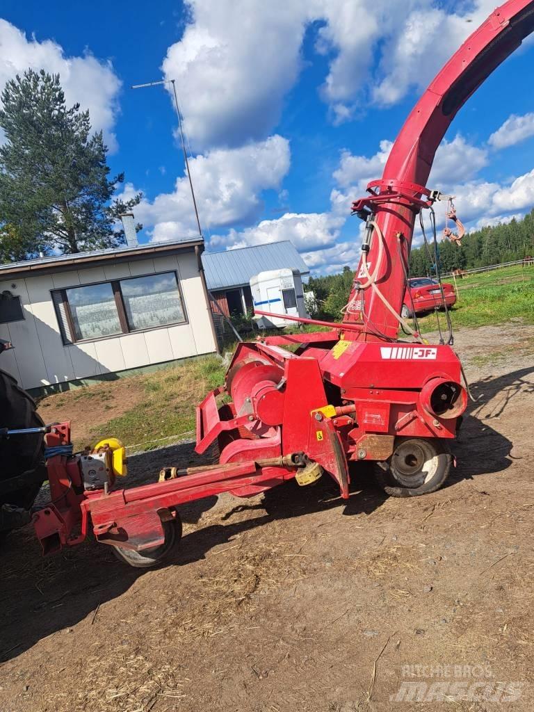 JF 850 Feldhäcksler