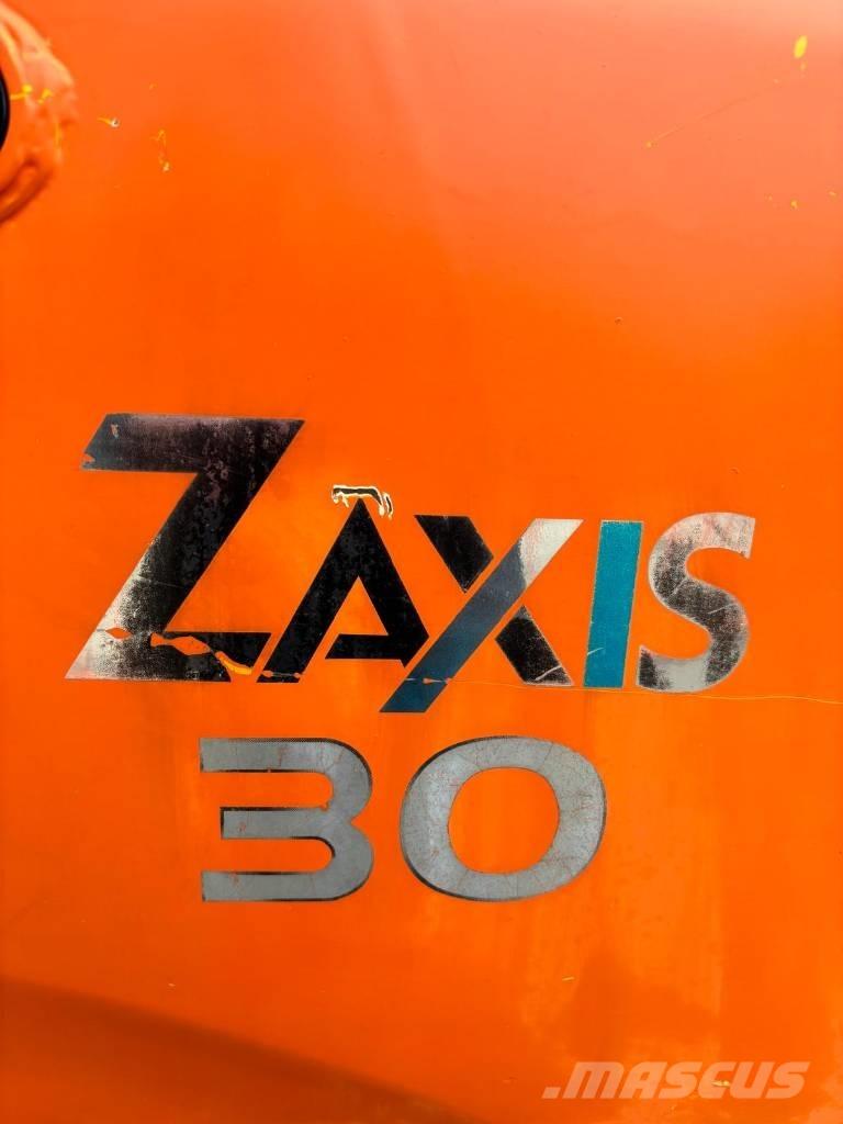 Hitachi ZX 30 Minibagger < 7t