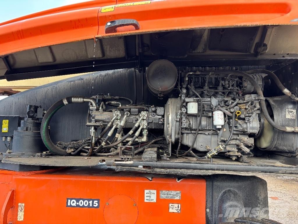 JLG 1350 SJP Teleskopbühnen