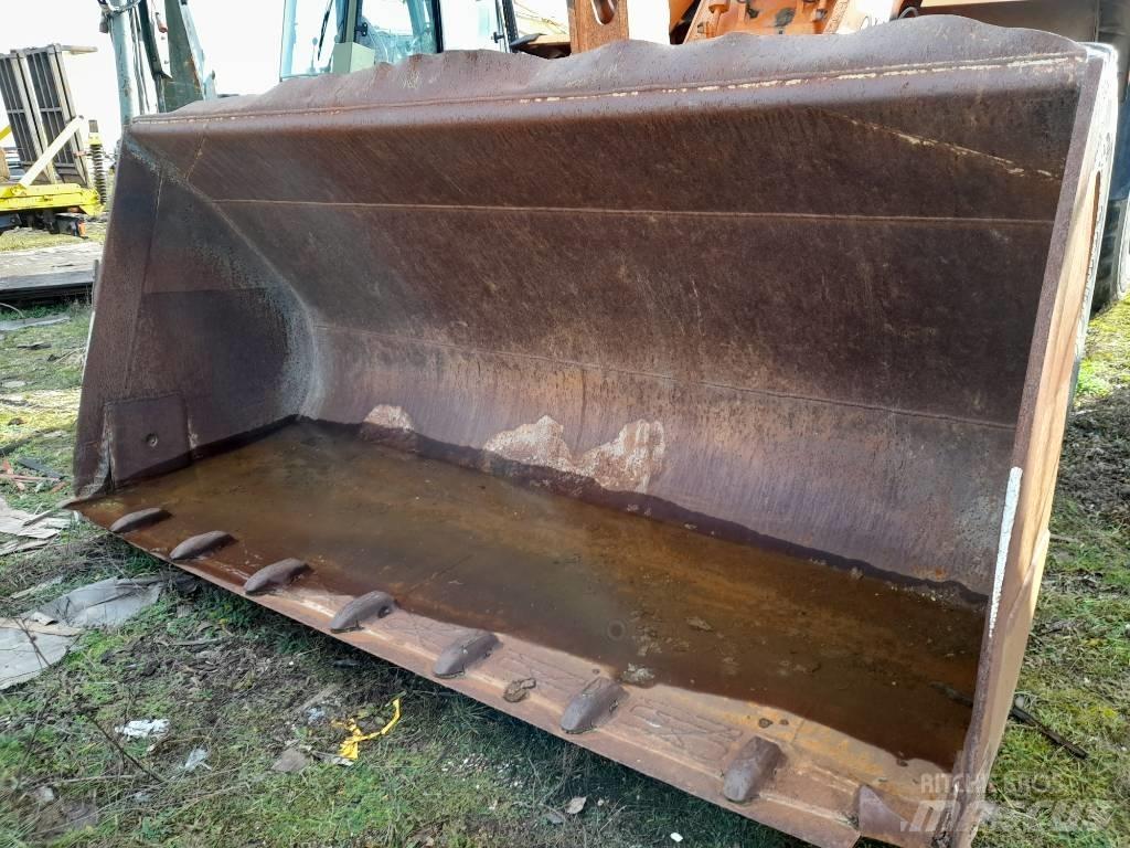 Doosan DL 420-3 Radlader