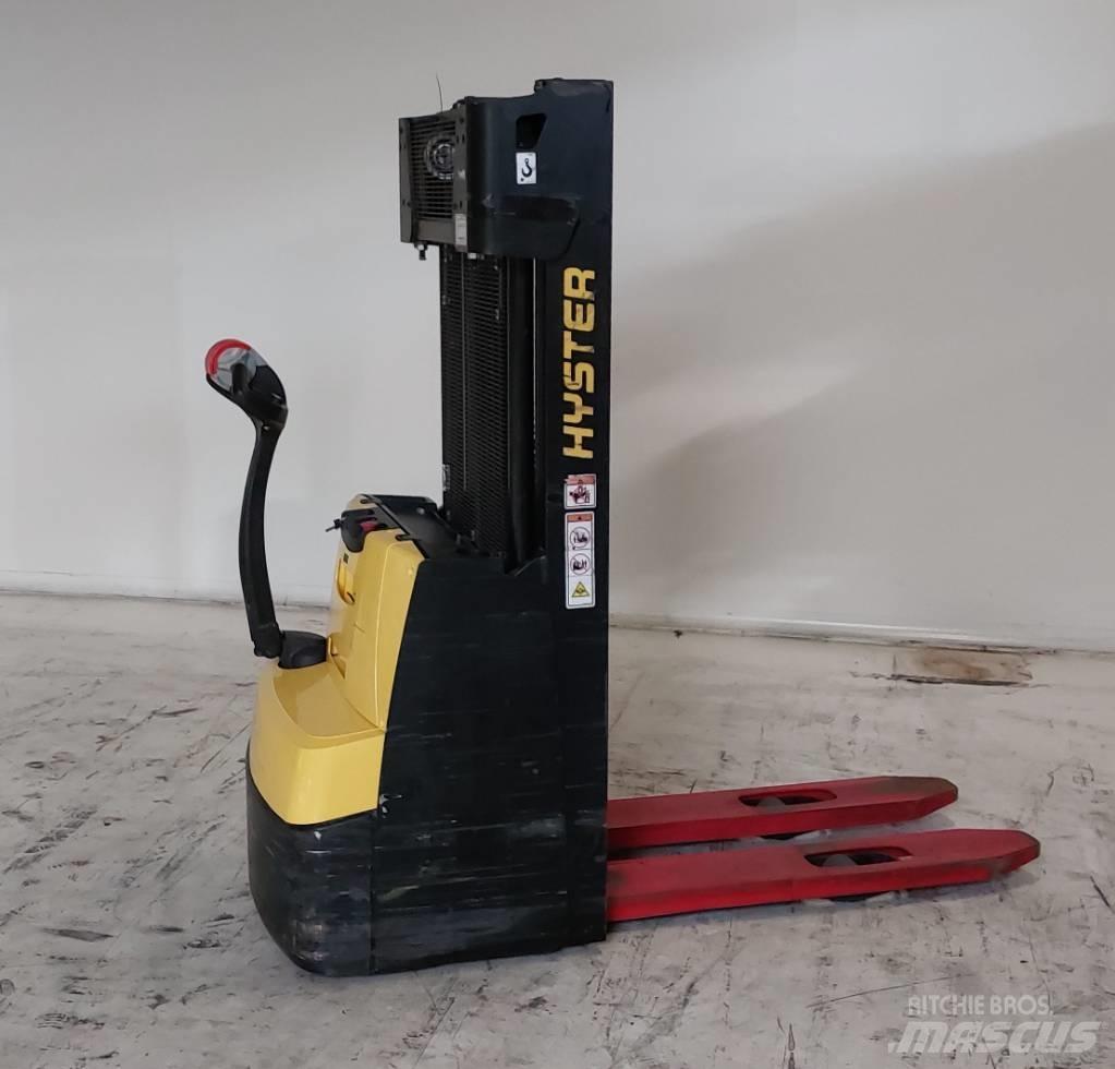 Hyster S 1.0 Deichselstapler