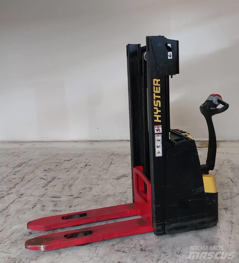 Hyster S 1.0 Deichselstapler