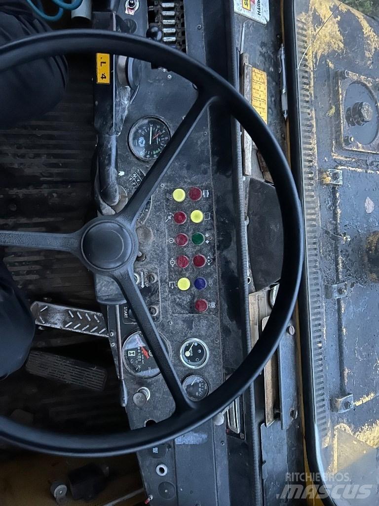 Volvo BM 861 Dumper - Knickgelenk