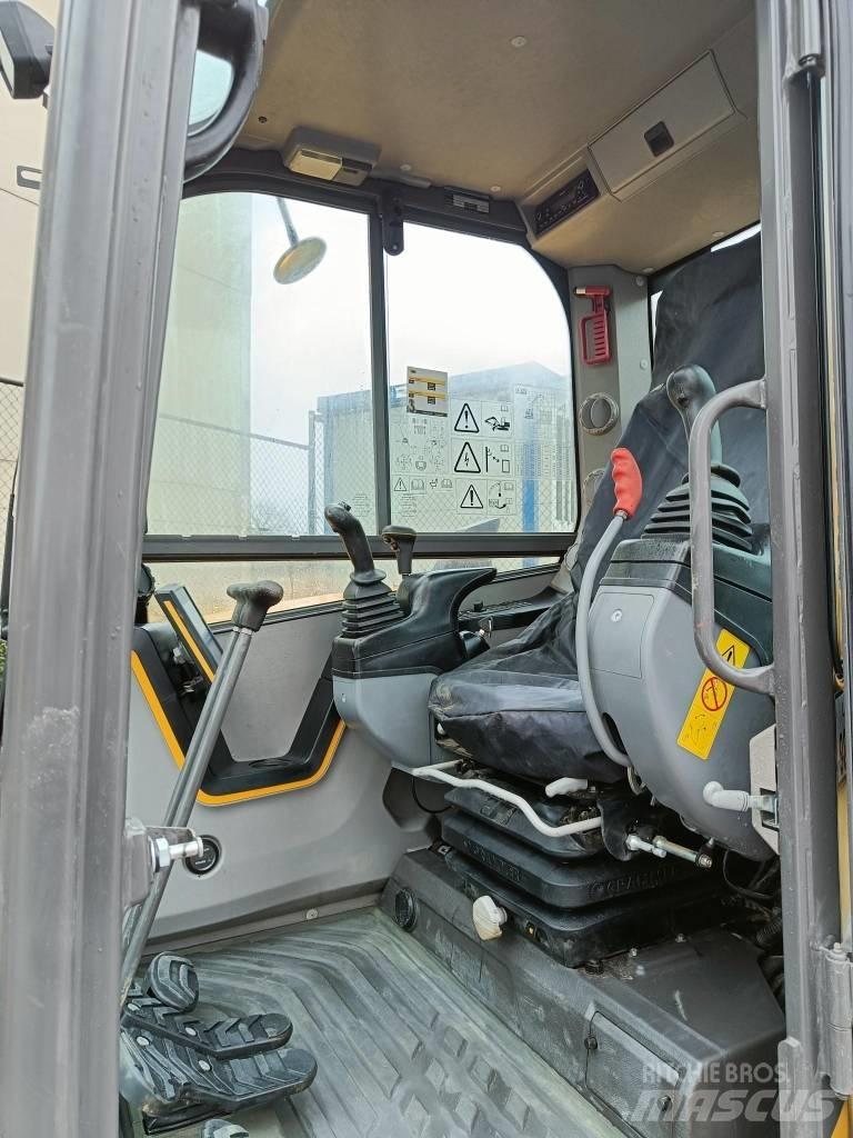 Volvo ECR 88 D Mobilbagger