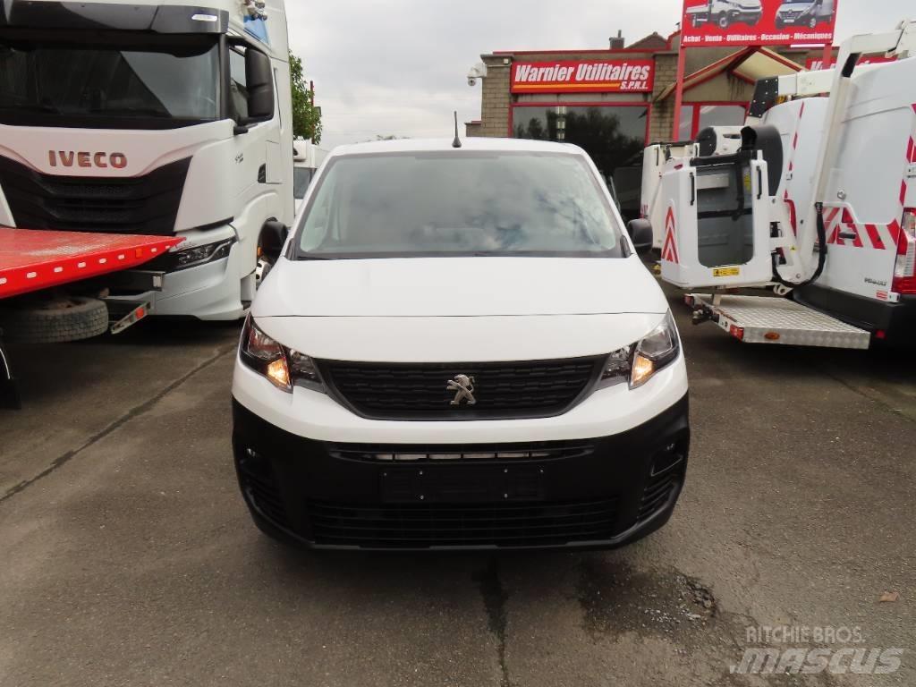 Peugeot Partner Lieferwagen