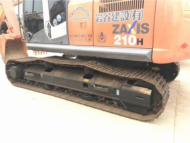 Hitachi ZX 210 Raupenbagger
