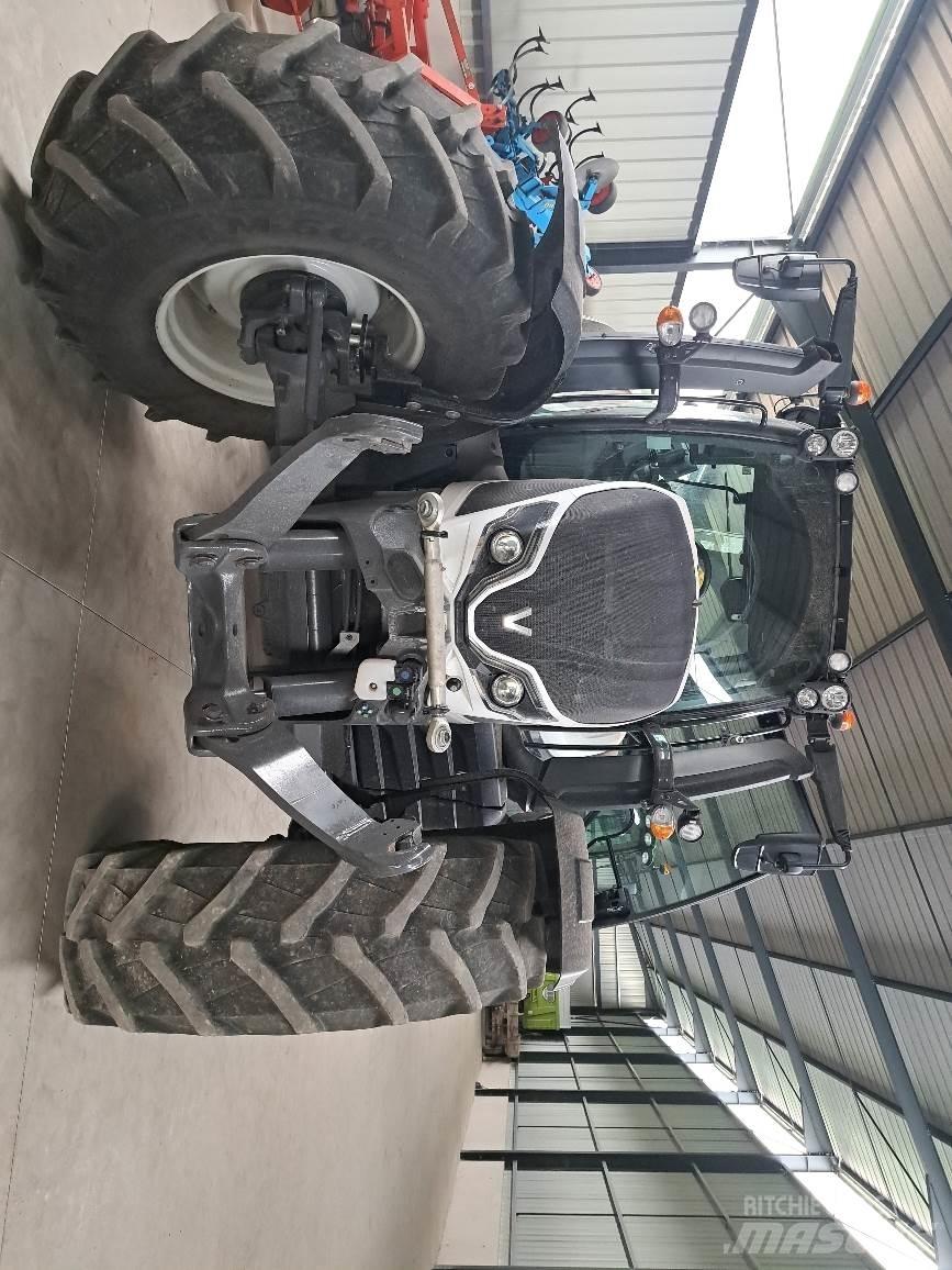 Valtra N155 Traktoren