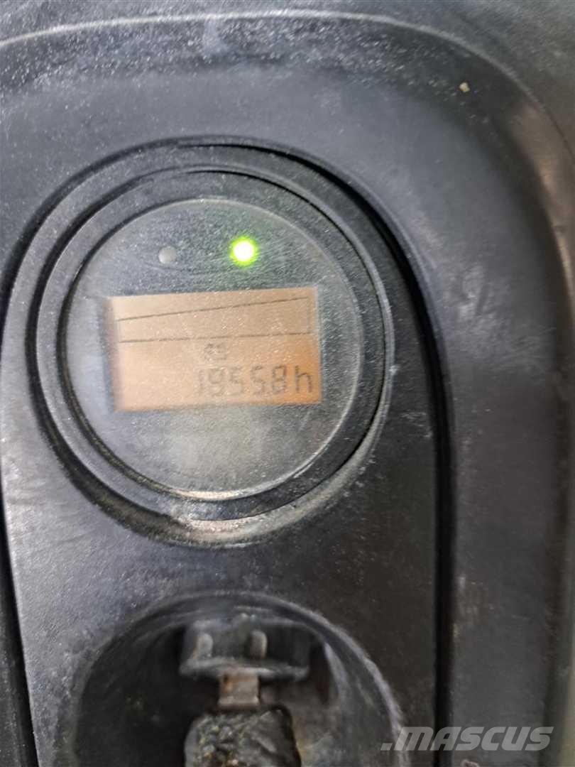 Linde T16 Deichselstapler