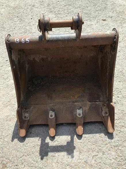  2' BUCKET, 30mm PINS Schaufeln