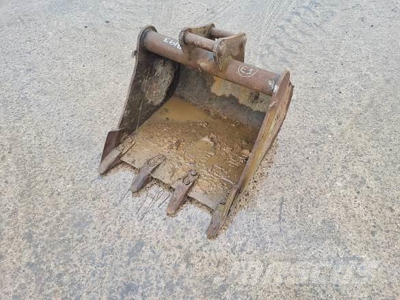  2' BUCKET, 35mm PINS Schaufeln