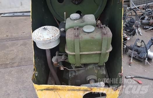  CEMENT MIXER Sonstige Baumaschinen