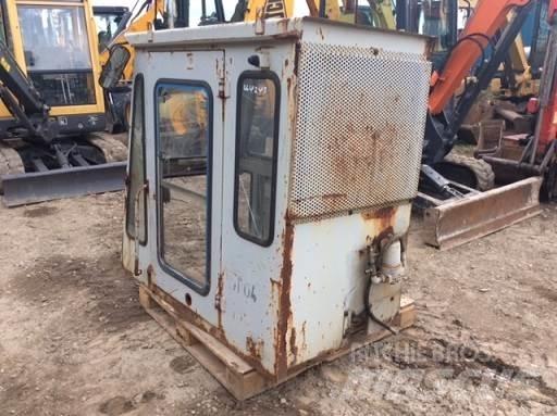 Hitachi CAB Sonstige Baumaschinen