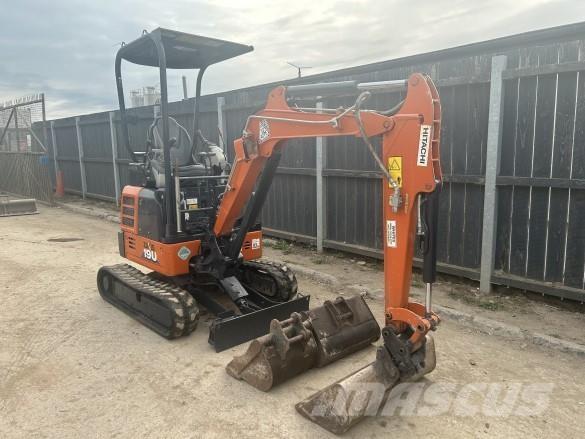Hitachi ZX19U-6 Sonstige Baumaschinen