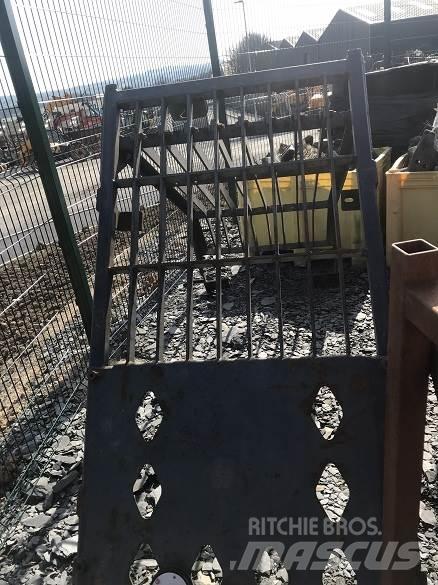 SAFTEY ROLL CAGE Sonstige Baumaschinen