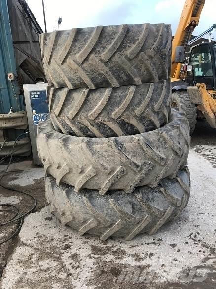  TYRES Reifen