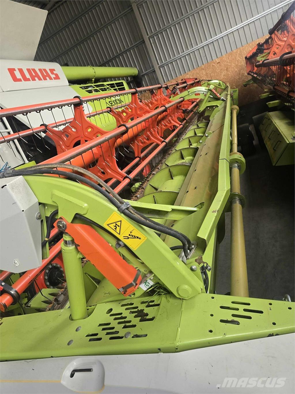 CLAAS Lexion 770TT Mähdrescher