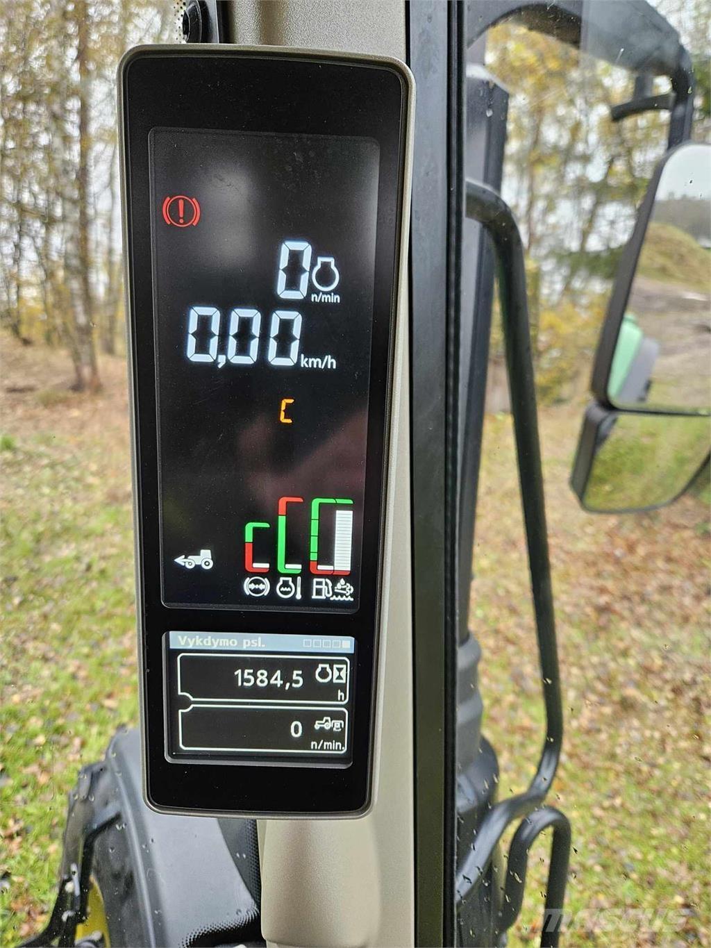 John Deere 6130M Traktoren