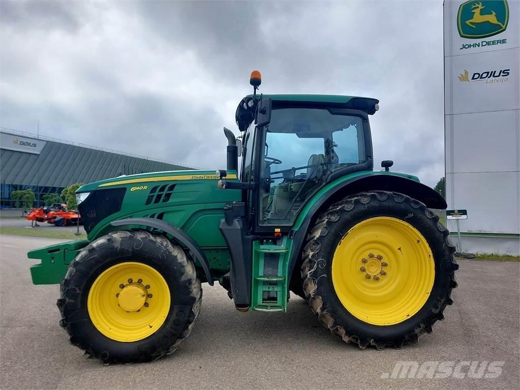 John Deere 6140R Traktoren