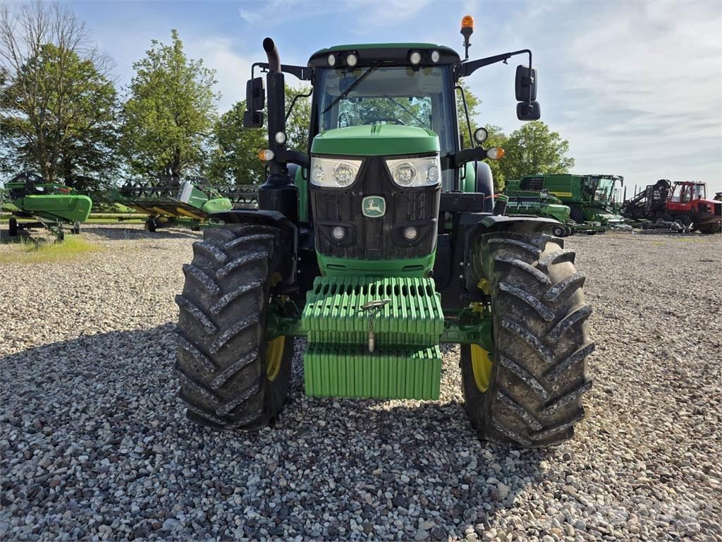 John Deere 6155M Traktoren