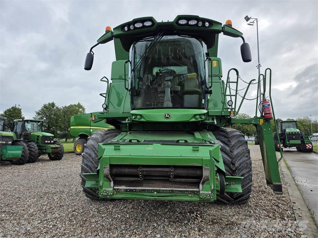John Deere T660 Mähdrescher