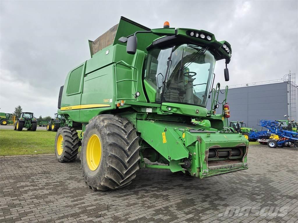 John Deere T660 Mähdrescher