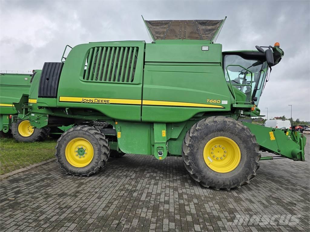 John Deere T660 Mähdrescher