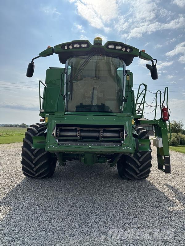 John Deere T670 Mähdrescher