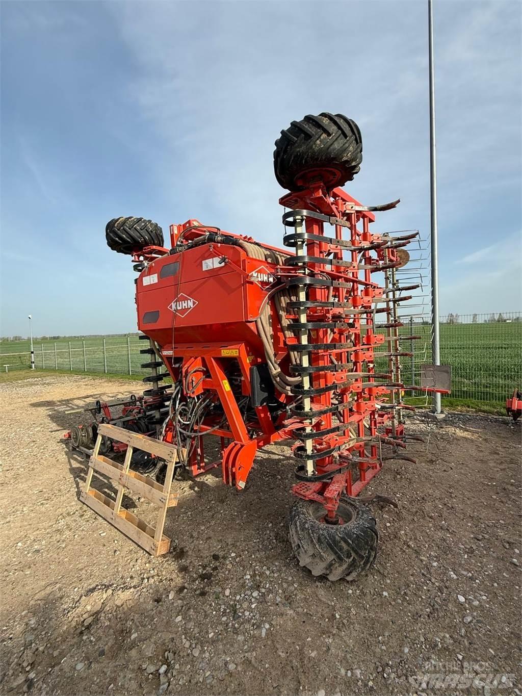 Kuhn MEGANT 600 Heftrucks overige
