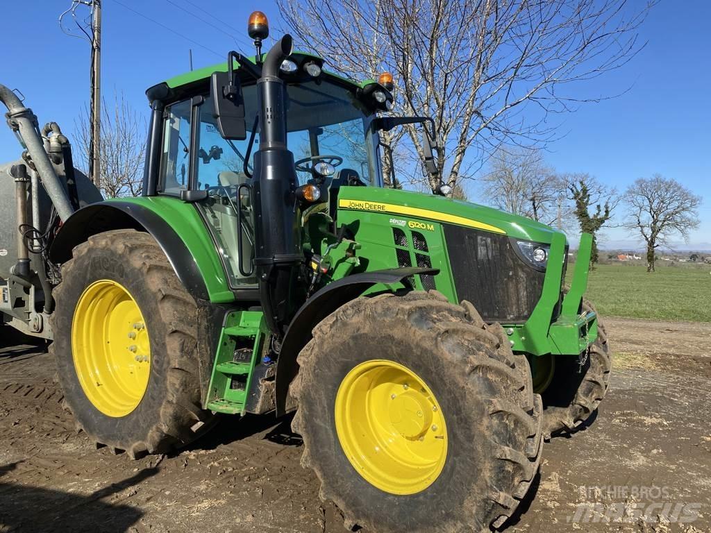 John Deere 6120M Traktoren