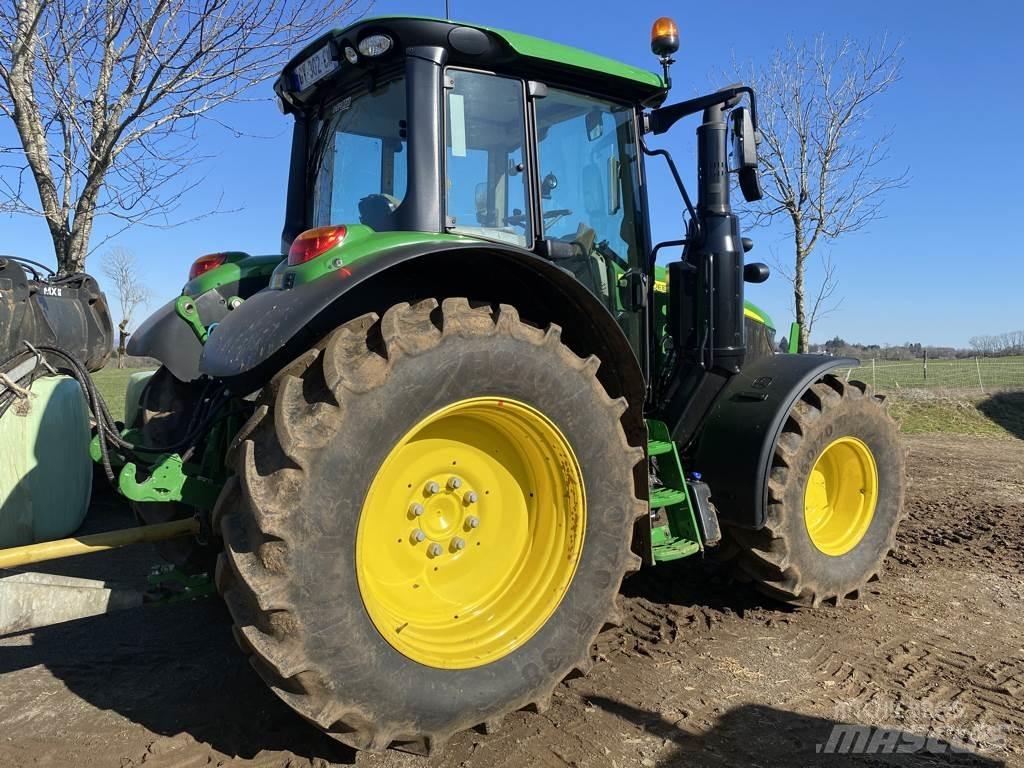 John Deere 6120M Traktoren