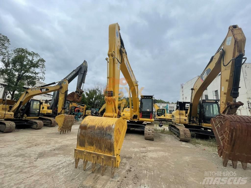 Komatsu PC 220 Raupenbagger
