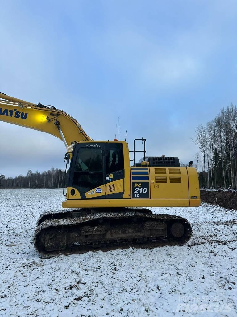 Komatsu PC210LC-11 Raupenbagger