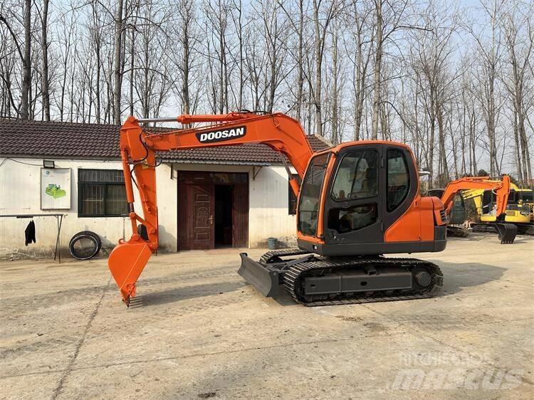 Doosan DX 75 Minibagger < 7t