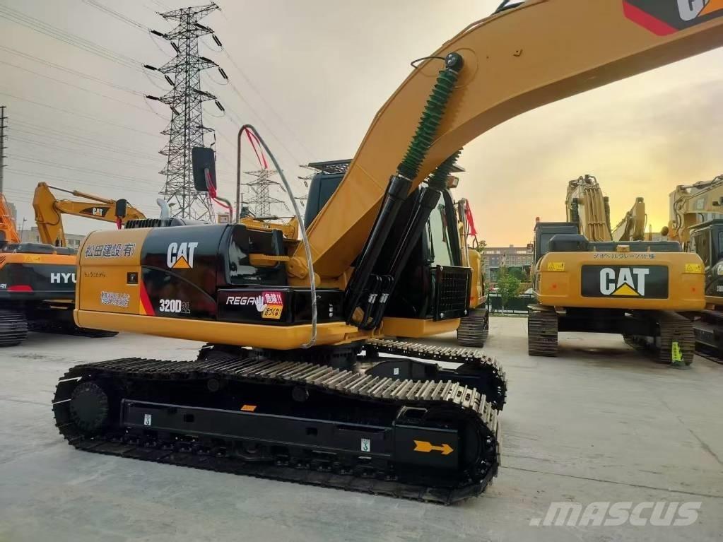 CAT 320 D2L Raupenbagger