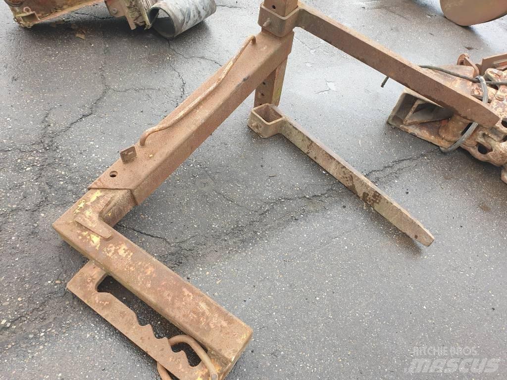  Frame with forks Gabeln