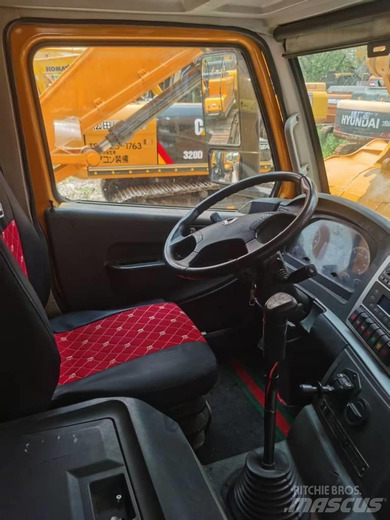XCMG XCT 80 Kranen voor alle terreinen
