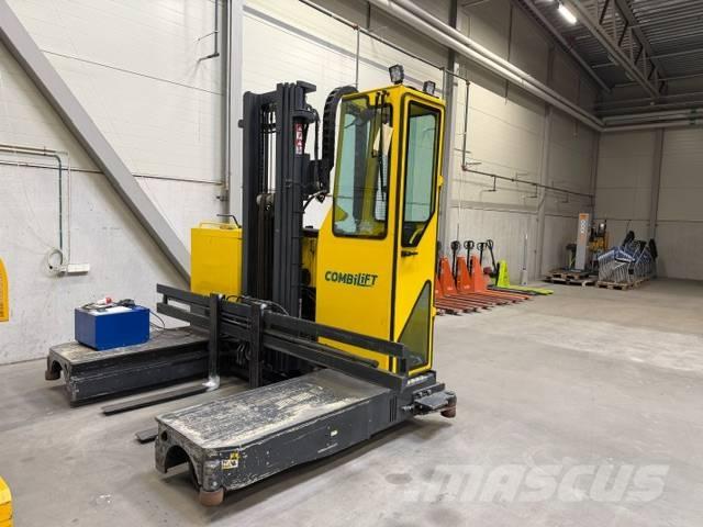 Combilift C3000STE Vierwegestapler