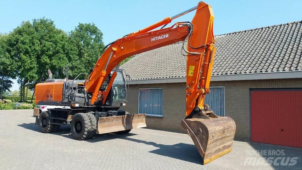 Hitachi ZX220W-5B Mobilbagger